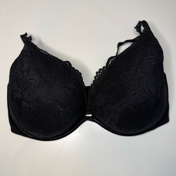 Cacique Plunging Black Lace Full-Coverage Bra with Underwire Size 42DDD GUC - Picture 1 of 7